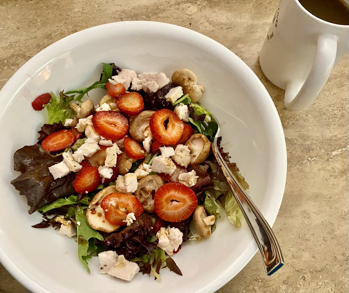 Dana Dale ن (@readergirld) on Twitter photo I made another lunch salad from my <a href="/imperfect_foods/">Imperfect Foods</a> box! Thank you <a href="/CirclewoodEarth/">Circlewood: Accelerating the Greening of Faith</a> for the idea! 😋🥗 I made another lunch salad from my <a href="/imperfect_foods/">Imperfect Foods</a> box! Thank you <a href="/CirclewoodEarth/">Circlewood: Accelerating the Greening of Faith</a> for the idea! 😋🥗