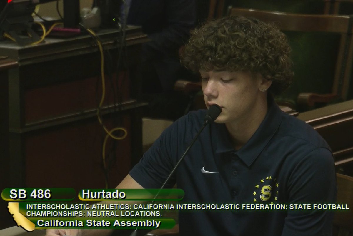 Senator_Hurtado's tweet photo. Ty @ShafterFootball players @ezekielosborne1, @mariyon_sloan2, & @forceuser64 for testifying in support of #SB486, & for representing @General_Pride & #HighSchoolAthletes across the #CentralValley who deserve #PlayerSafety #Equity, #Dignity & #Respect #CIF https://t.co/JKp6c5XHMq https://t.co/IXcKmdhRKc