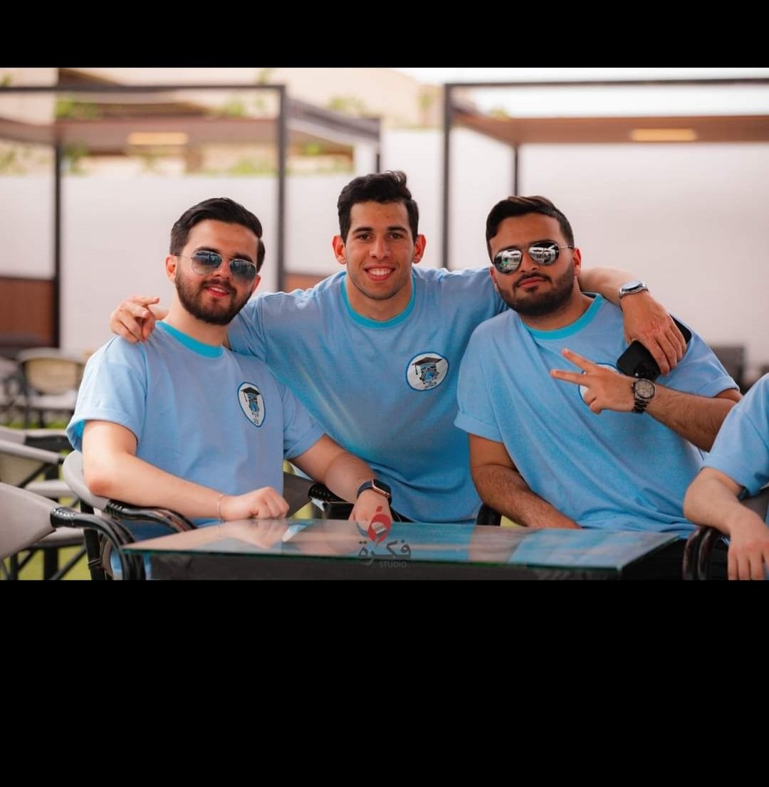 CalisthenicsSw's tweet photo. جزء من صور برومو الدفعة 😍
مشاء الله الله يبارك أحلا جو وأحلا دفعة 💙
قسم الهندسة الميكانيكية ⚙🔩👨‍🎓
.
.
.
#ME87 #ليبيا #بنغازي #طرابلس #حفلة #تخرج #tripoli #Libya #Benghazi #fun #party #cafe #restaurant #Graduation #frinds #هندسة #ميكانيكي https://t.co/w7l8R0TGZQ