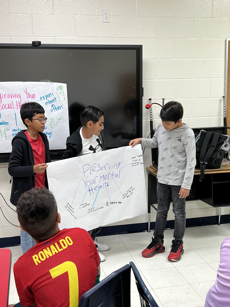 DalethJuarez's tweet photo. To target Sustainable Goal #3: Good Health & Well-Being, students presented their anchor charts on how to maintain a balanced health triangle: physical, mental and social 🔺 They also made their own calming bottle 😌 #GuerraLIFE #GuerraGoesGlobal https://t.co/gweclR2TRL