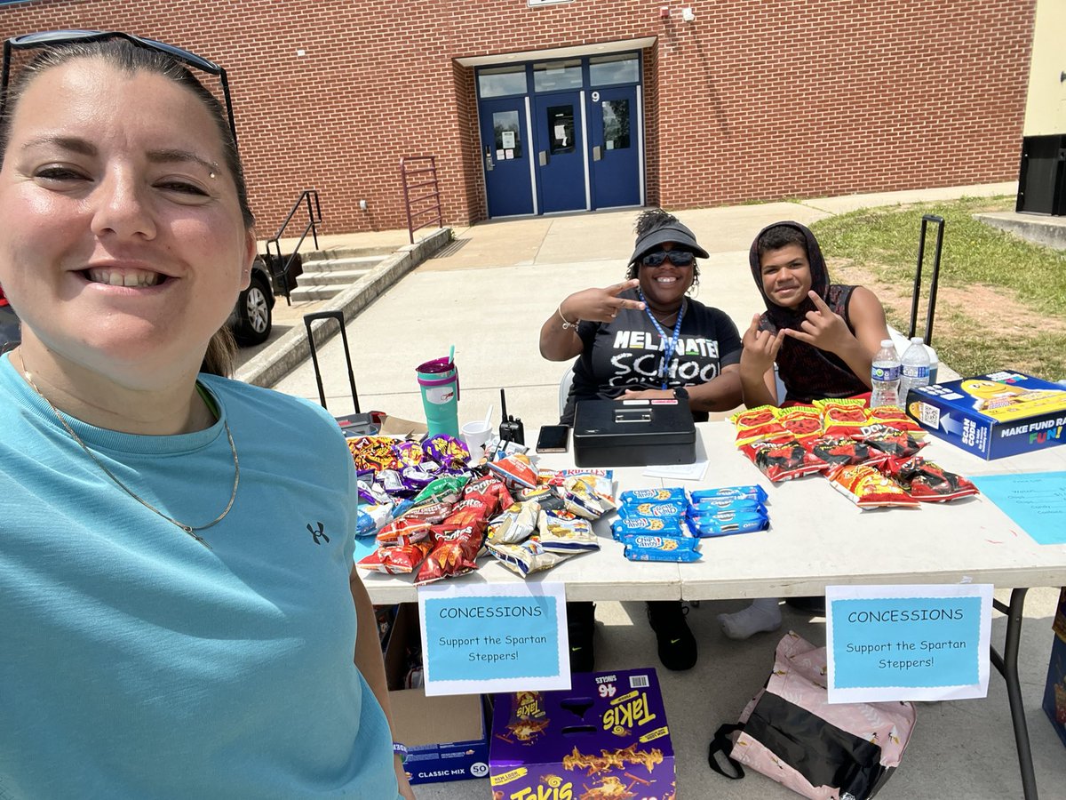 Morgan Lowry tweet media