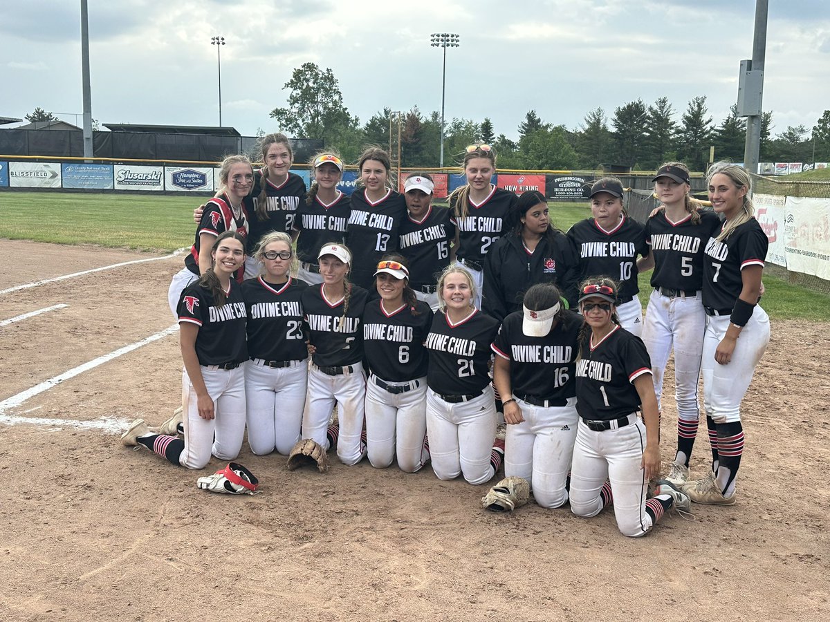 DCHS Athletics tweet media