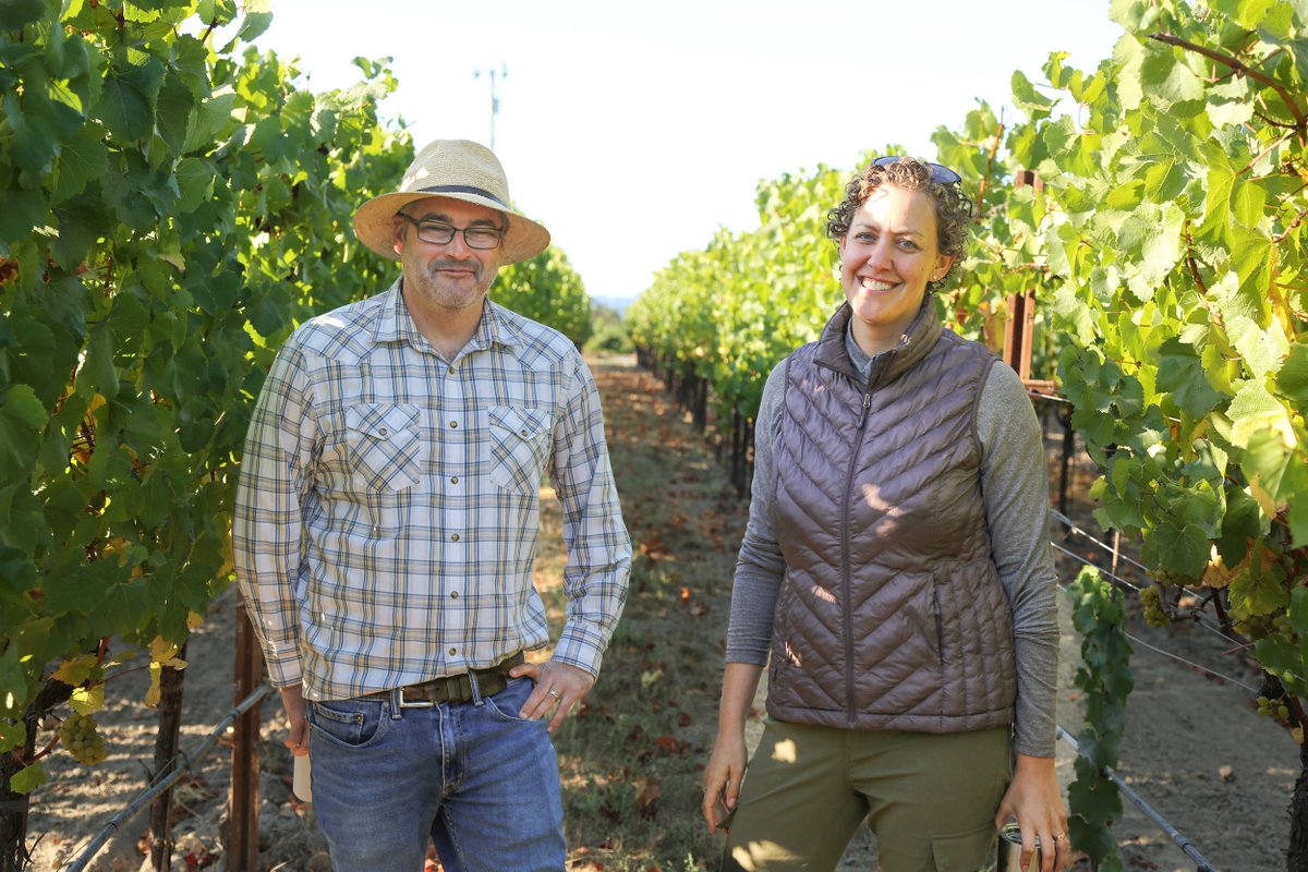 Let's delve into the mystical world of DeLoach Vineyards. Meet the enigmatic Winemaker Brian Maloney and the vine-whispering Director of Wine Growing, Sophie Drucker. 

We invite you to taste with us loom.ly/JtD-HiM