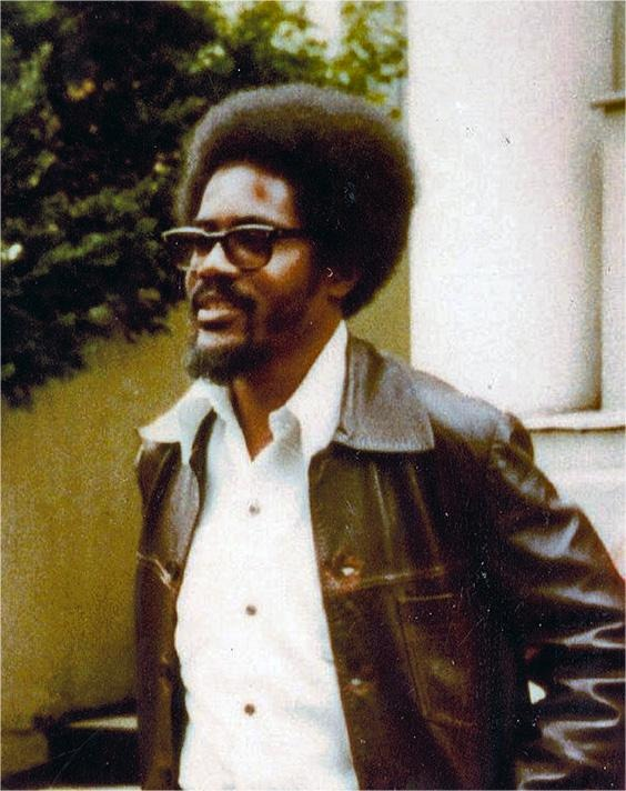 On this day in Guyana, 1980, Walter Rodney was assassinated for imagining a world beyond colonialism & imperialism. His revolutionary ideas continue to inspire & guide us today. Read his “How Europe Underdeveloped Africa” “The Groundings with My Brothers”! Available @1804Books