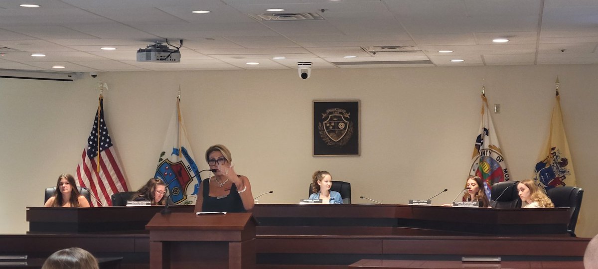 _bcpreston's tweet photo. Mayor Berger and the Howell Town Council swear in the Student Town Council as part of #StudentGovDay2023! Thank you Mayor and Council members for your partnership! #HTPSCommunityInteraction #HTPSLearnerSuccess @HowellTwpK8 @HowellTwpMSN @HowellTwpMSS https://t.co/Ul0qqtZHJZ