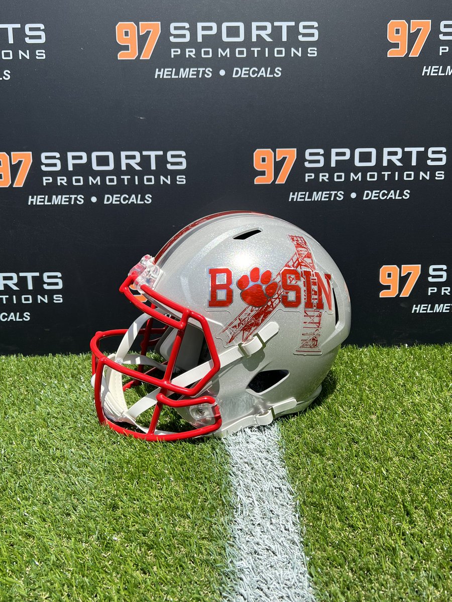 97 Sports- Helmets/Decals 🏈 tweet media