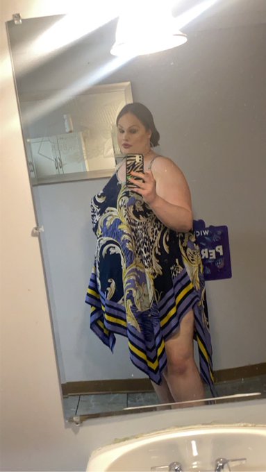 #bbw #ssbbw #trans 😜😍 https://t.co/qwPBBZC8OX