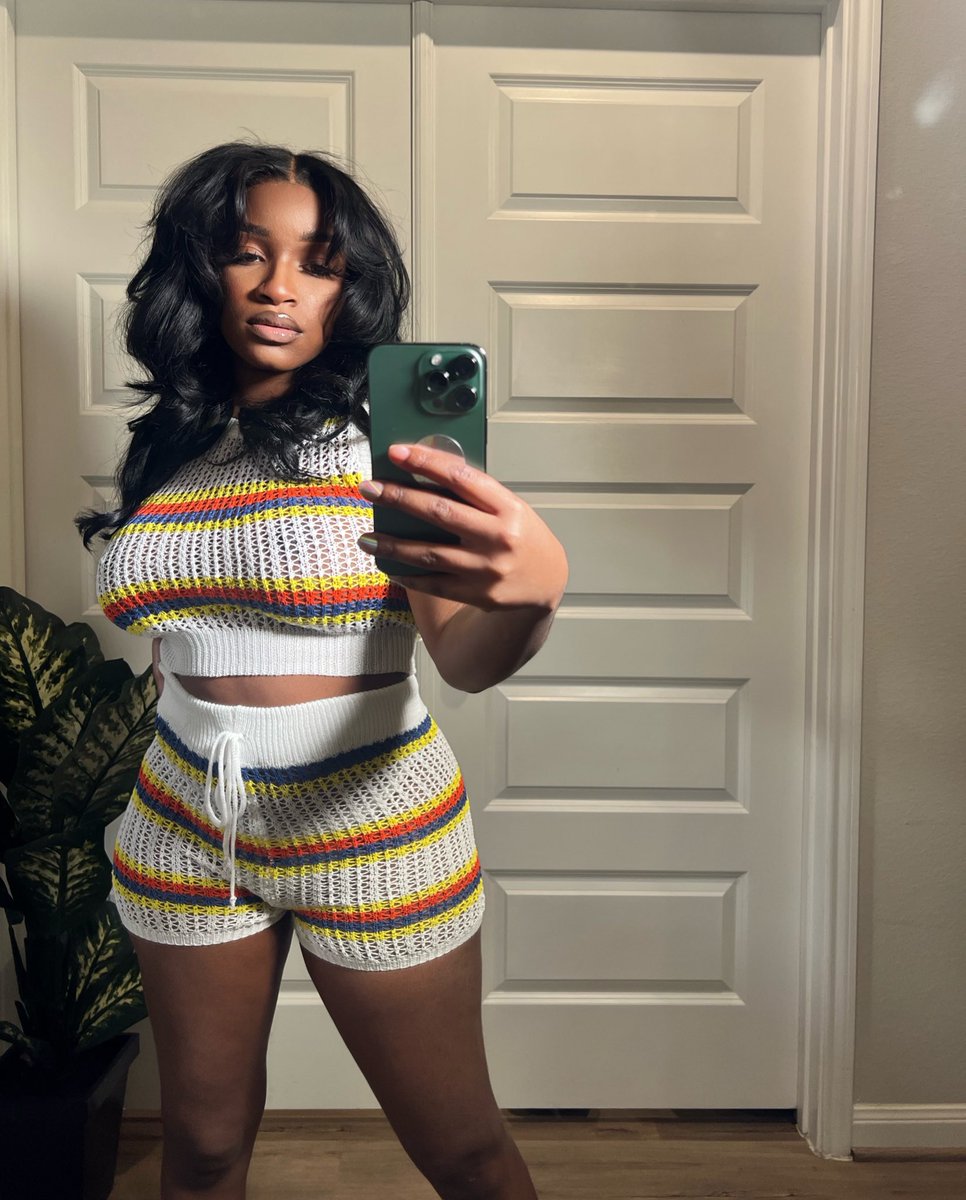 Snootybby's tweet photo. Summer Inventory 🔥🔥🔥
Located inside of @SnootyHair | @shopambitchous 

XS-4X 

Follow us on https://t.co/Ub3ti9jWZb 

📌 3013 Fountain View Dr. Suite E. Houston, TX 77057 https://t.co/wsEExDtE5J