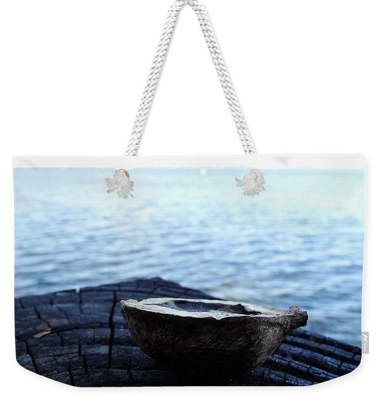 pixels.com/featured/moon-… 
🛍️👝🌊🌕
#NaturePhotography #WeekenderBag #Nature #Sale