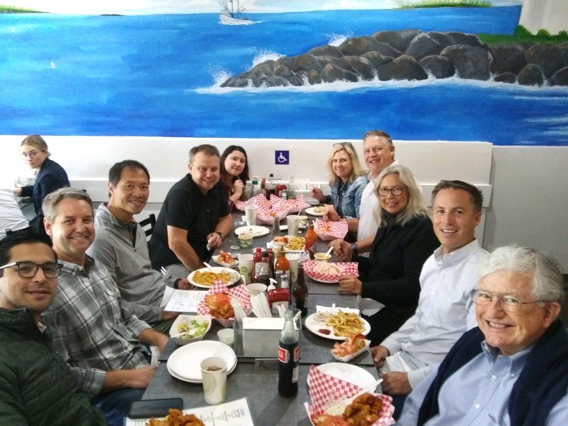 A wonderful lunch at Pete's Seafood and Sandwich, with our dedicated Duhs team last Monday!

#sandiegorealestate #sandiegcommercialrealestate #downtownsandiego #downtownsd