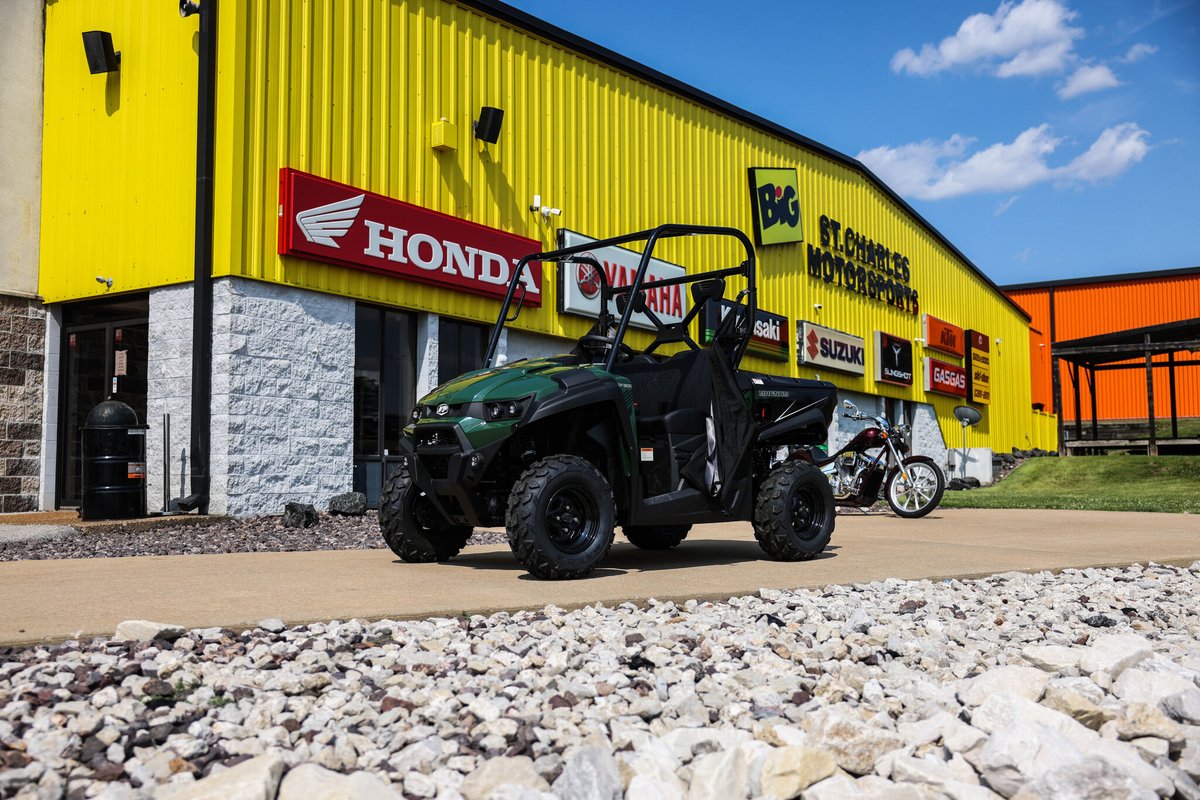Big_StCharles's tweet photo. Stop by Big St. Charles and check out this awesome 2022 Argo® Magnum XF 500! On clearance, was $10,299, now just $8,999!

https://t.co/QFlcHFaFqu

﹡ADD $400 FOR CASH PURCHASE
 #argo #offroad #UTV https://t.co/tXXZqoK3yc