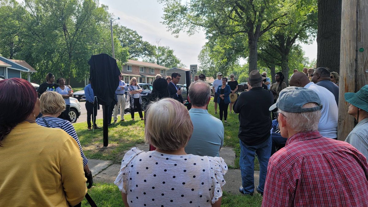 Today, the Sharp End Heritage Committee dedicated a new historical marker on the African American Heritage Trail at the former Douglass H.S. Football Field, where Black student-athletes played until 1959. We must ensure this history remains part of our collective conscious.
