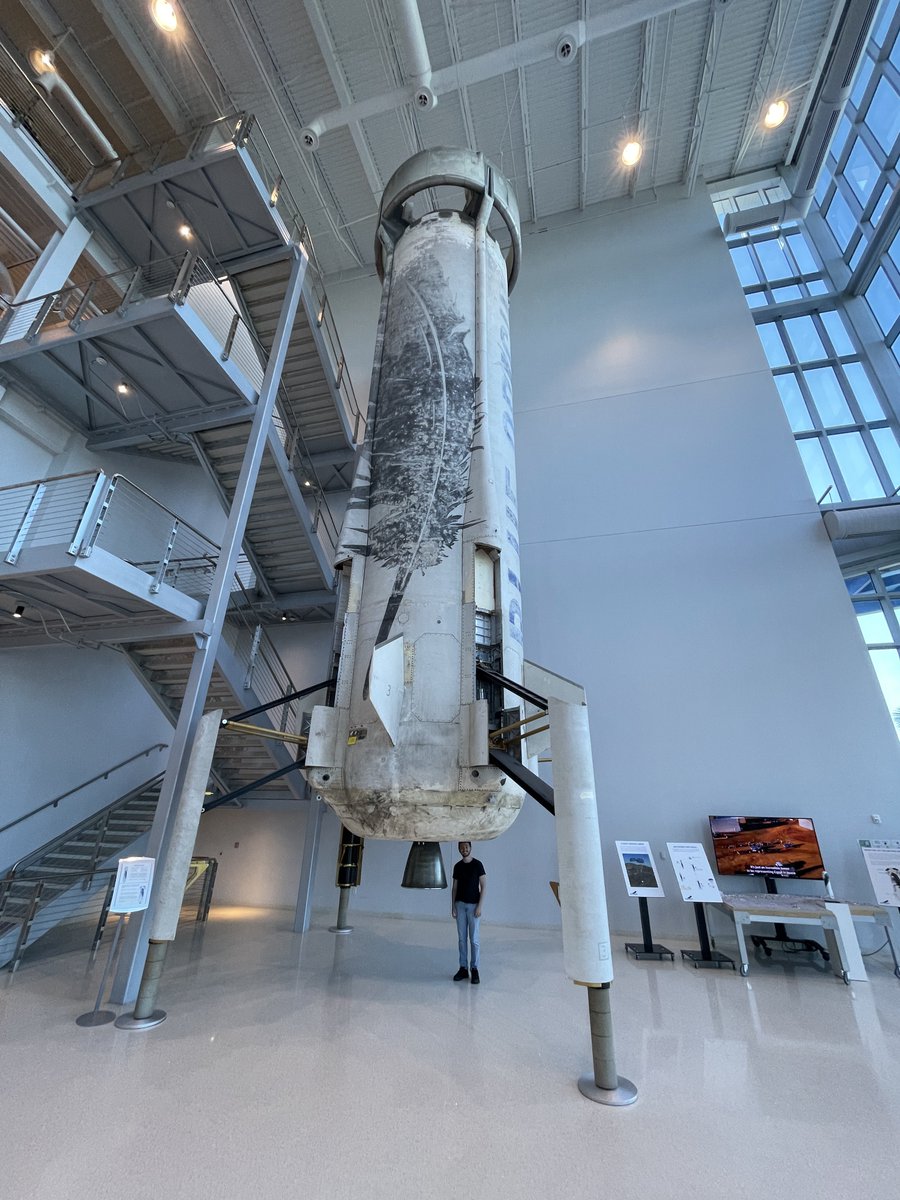 they’re cooking at @blueorigin 👀
(jack j for scale)