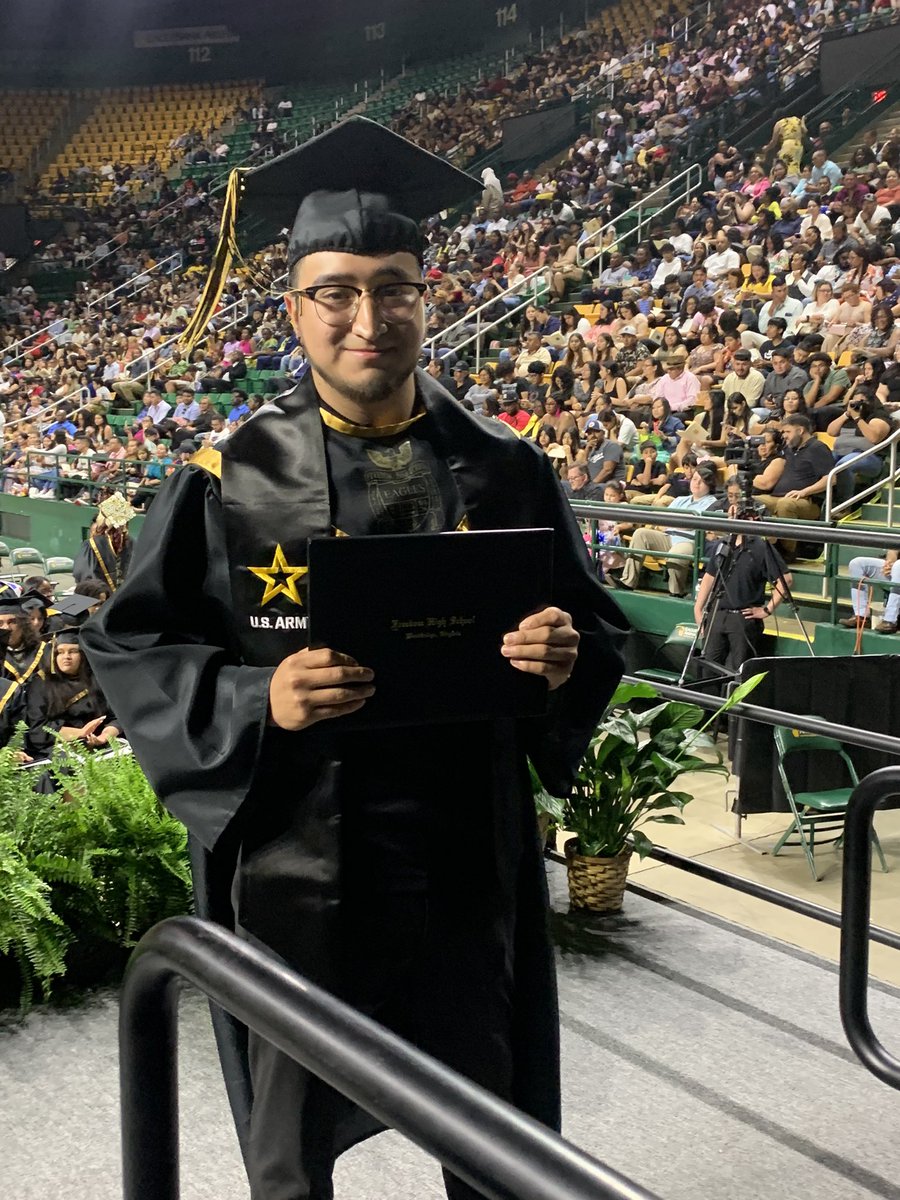 Loree Y. Williams tweet media