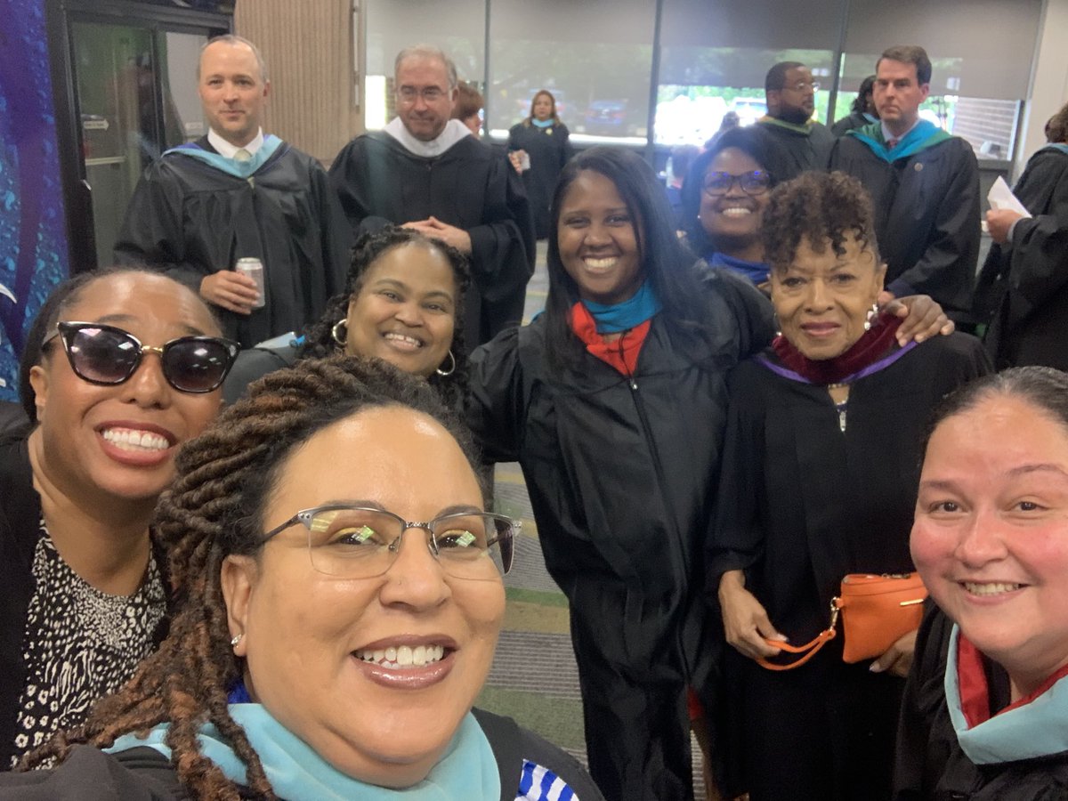 Loree Y. Williams tweet media