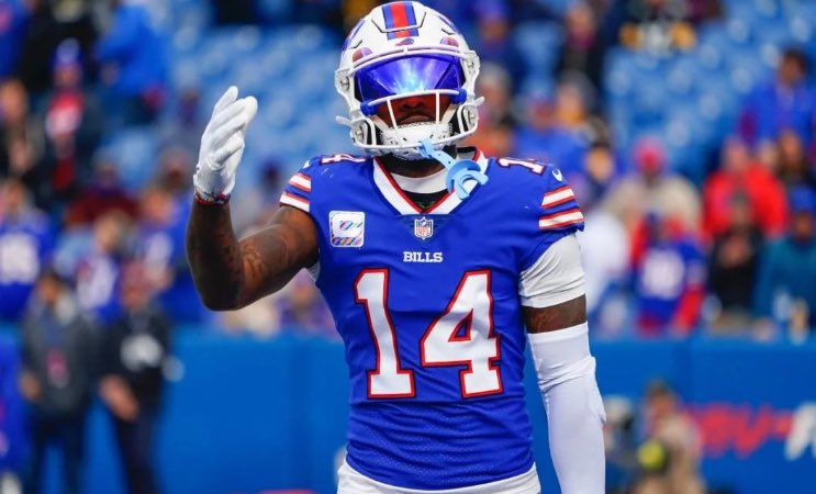 CZSportz's tweet photo. Could #Bills WR Stefan Diggs want out of Buffalo?Rumors swirling he’s unhappy and could potentially be wanting out.Bills HC Sean McDermott even going as far as to say he’s”very concerned”about the situation.Could he be unhappy with howJosh Allen treated him last year? #BillsMafia https://t.co/wPN4JB4Xf0