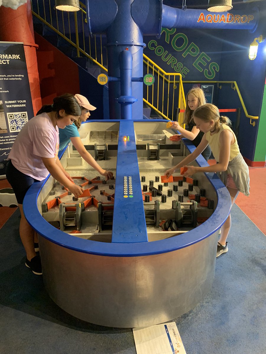 Mrs. Cook tweet media