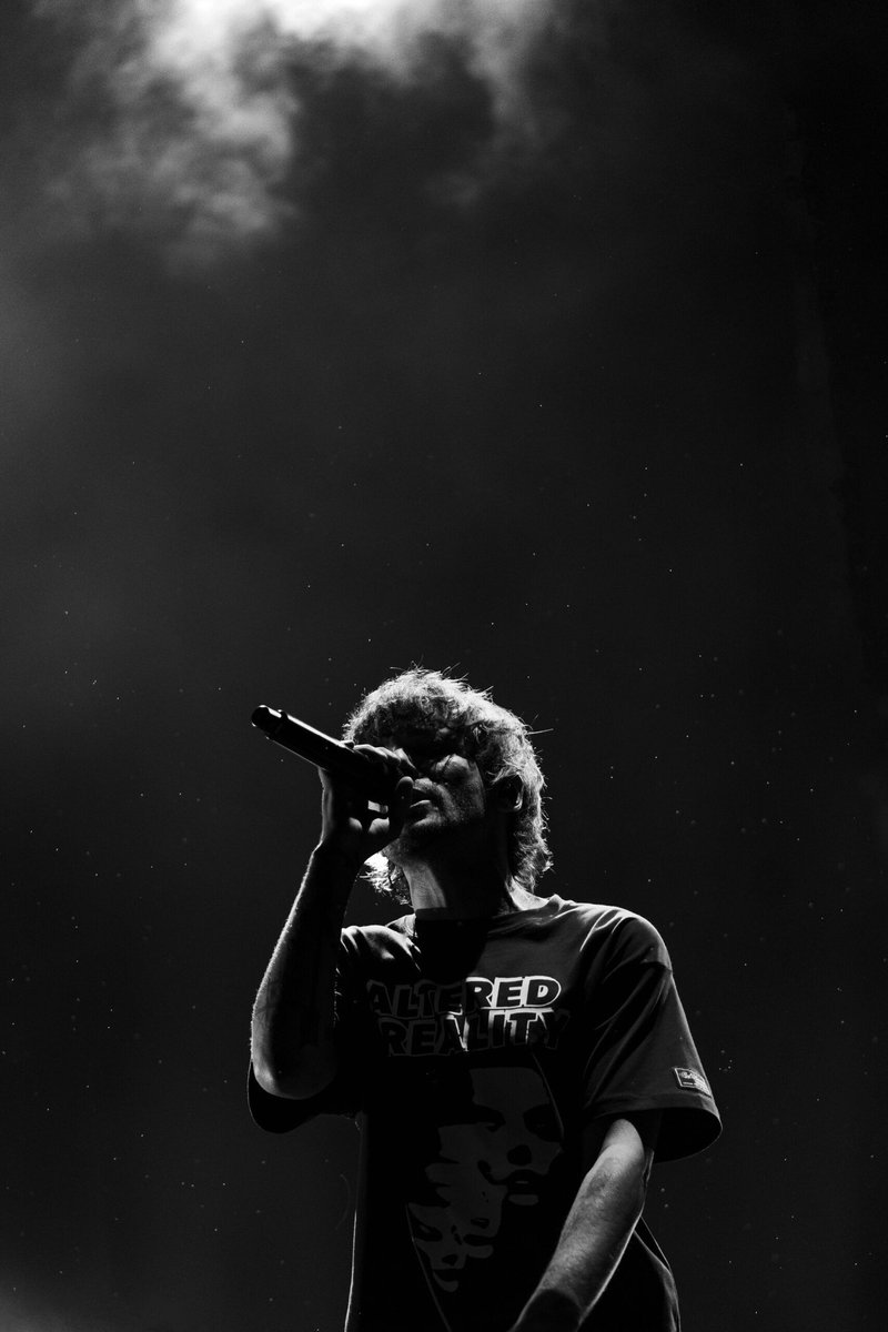 LT__91__28's tweet photo. Louis on stage in Kansas City! 🩶

#FITFKansasCity #FITFWTKansasCity #FITFWorldTour 

📸 David Fuchs https://t.co/9gTDGq5o61