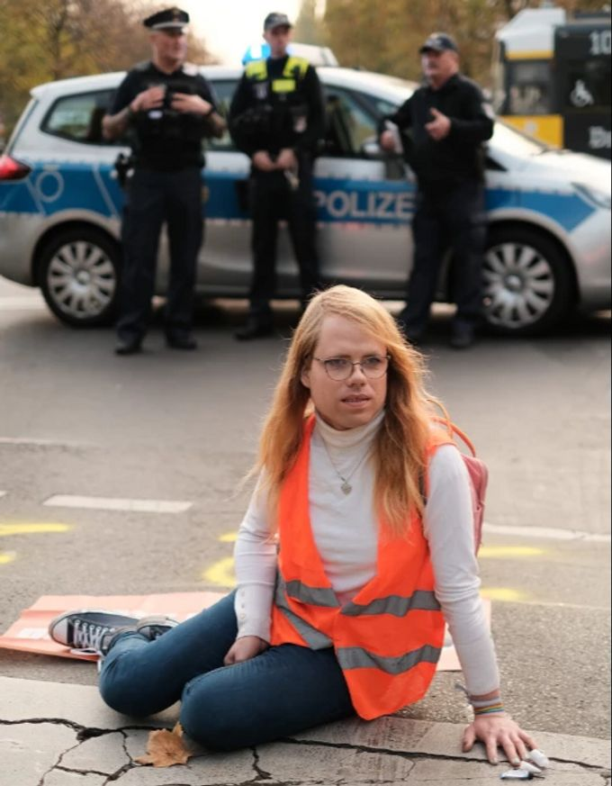 Ritter Runkels Rübenradio. tweet media