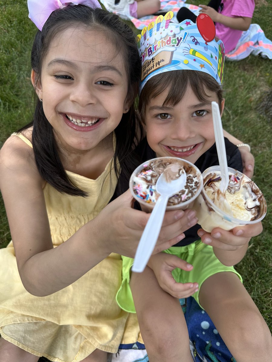 Kelly Biagiotti tweet media