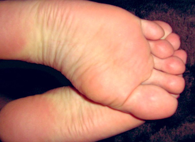 #feet #feet_lover #feet_pic #feetcontent #foot #feetpic #feetfethish #feetfethish  @promofeer_rt @RT_findnude<a href="/tag/feet"class="tags">#feet</a><a href="/tag/feet_lover"class="tags">#feet_lover</a><a href="/tag/feet_pic"class="tags">#feet_pic</a><a href="/tag/feetcontent"class="tags">#feetcontent</a><a href="/tag/foot"class="tags">#foot</a><a href="/tag/feetpic"class="tags"><span>#feetpic</span></a><a href="/tag/feetfethish"class="tags"><span>#feetfethish</span></a>