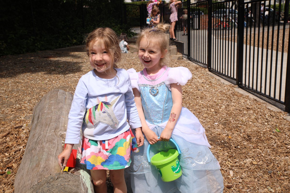 glenlyonnorfolk's tweet photo. Yesterday was Break the Rules Day at the
Junior School! Students could break one rule for each
non-perishable food item donated to the
@MustardSeedVic 

There were a lot of broken rules such as casual
clothing, nail polish, a variety of accessories and even
chewing gum! https://t.co/TmvpzDrDcn