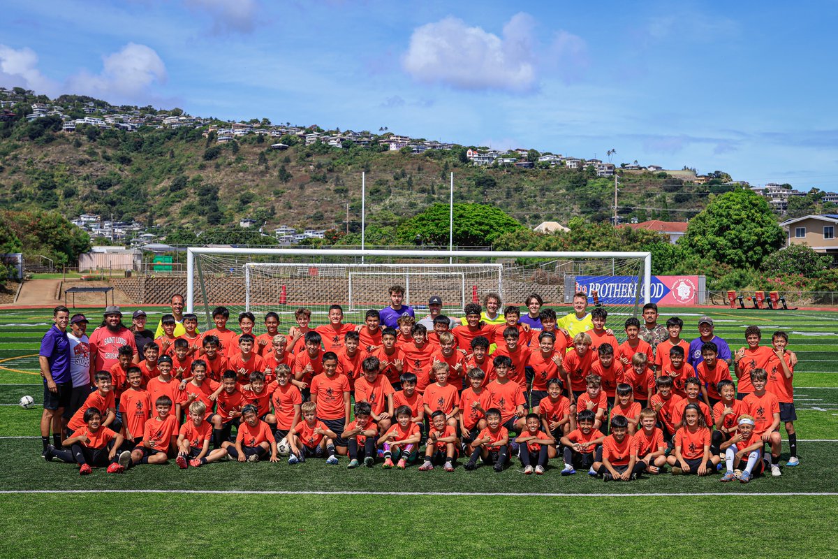 VIS_Academy's tweet photo. Highlights from our 2023 Dutch National Camp (Honolulu, Hawaii). All photos courtesy Kelii Kauka (@GoFreshMade on Instagram).

Full album on our Facebook page: https://t.co/utZJd9qkwk https://t.co/hyCeL7PDI9