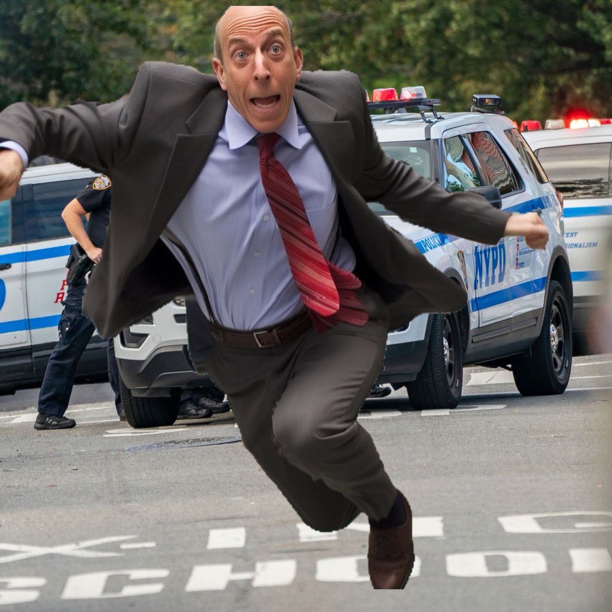 BullishAlex's tweet photo. 🚨 BREAKING: 🚨

SEC Chair Gary Gensler sighted following Judge’s ruling in favour of Binance continuing operations as normal https://t.co/cUcOTLK1ny