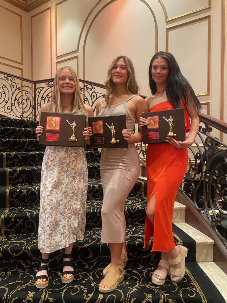 Coach_Provost's tweet photo. Passaic County 1st Team All County Dinner at the Tides ♥️ Such an honor celebrating these wonderful athletes 🏑 🥍 WM had a nice spread tonight from ALL sports 💛🖤 #WMFH  Jakke, Krauty, Meg, + Avery #WMLAX  Paige, Kailey, + Trista https://t.co/633j6U5D8w