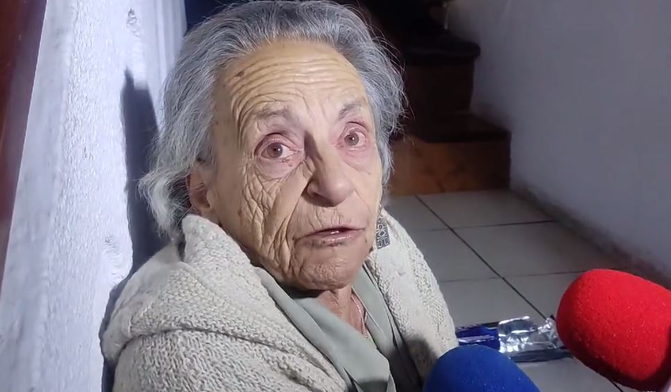Canal_BoliviaTV's tweet photo. #BTVInforma
Justicia niega acción de amparo constitucional a Amparo Carvajal, que fue interpuesta contra el presidente de la Asamblea Permanente de Derechos Humanos de #Bolivia, Edgar Salazar, por la recuperación de las instalaciones de la institución
Periodista:Daniel Bedoya BTV https://t.co/yqHsNBXPb5