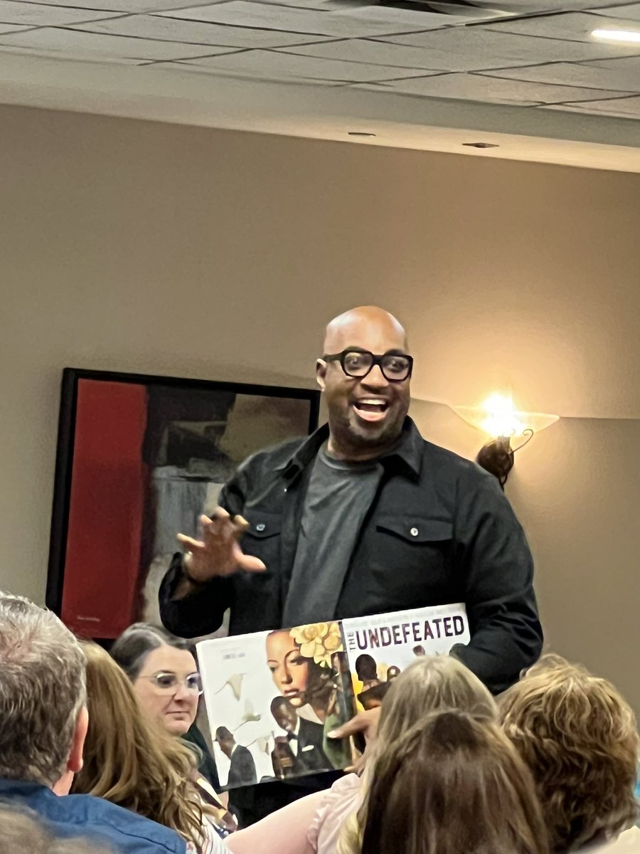 Another fantastic day of learning at LSA 2023! Between meeting and learning from @MrSchuReads and @kwamealexander and attending all of the informative sessions, my librarian 💙 is definitely full! TY, LMS! #lsa2023magic #JCPSlibraries @JCPS_LMS @JCPSLMSDrLynn