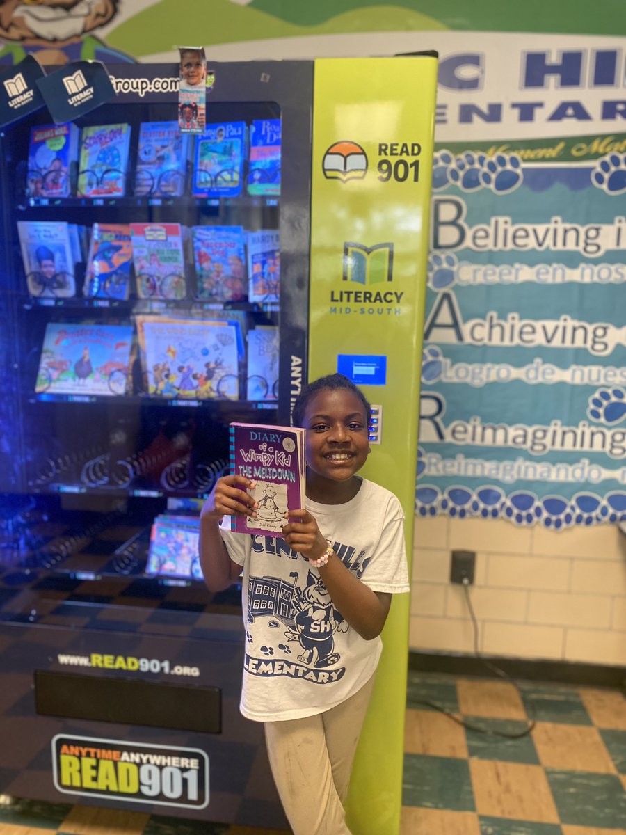 Our #BrilliantBobcats are encouraged to read for 20 minutes each night and study your Math facts! #EveryMomentMatters #EveryStudentCounts Thanks @LiteracyMSouth for bringing our Book Vending Machine back to the HILL!