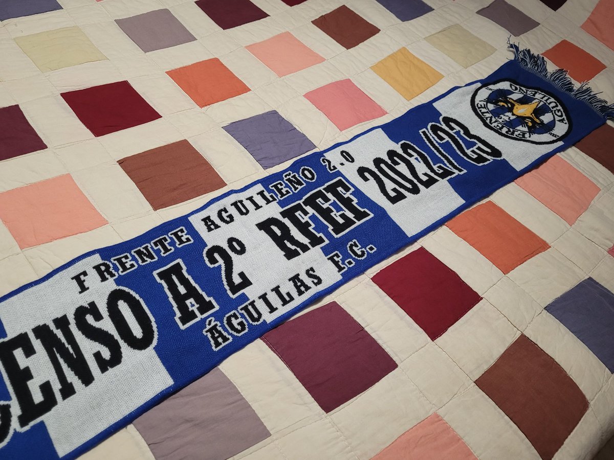 Va a ser que desde hoy soy un poquito del <a href="/aguilas_fc/">Águilas F.C.</a> 🤣🤣
Muchas gracias a <a href="/FrenteAguileno/">Frente aguileño 2.0</a> por el detallazo y por acompañarnos <a href="/treceraG13/">Trecera.com ⚽️</a> 🥰