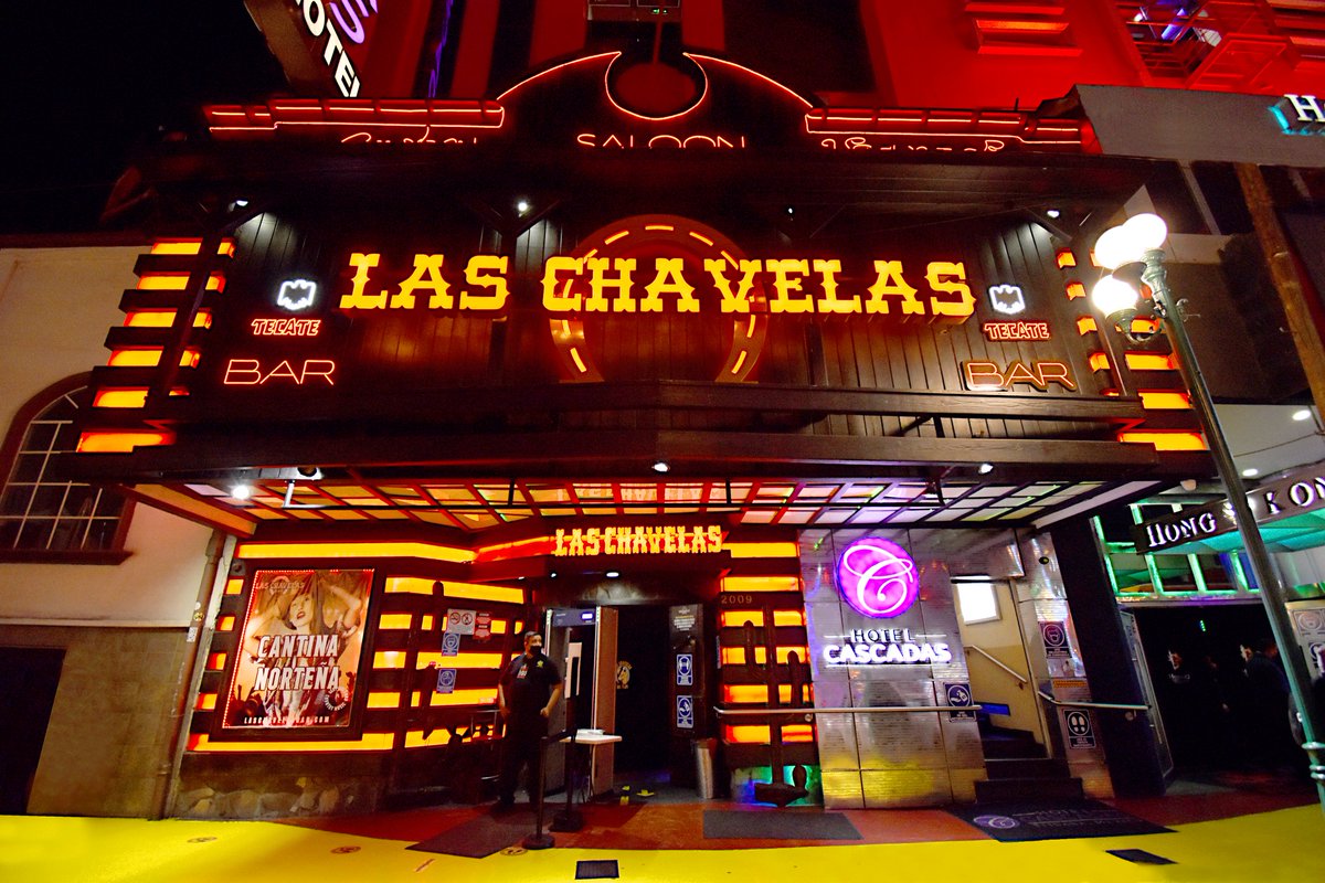 LasChavelasBar's tweet image. Tonight is #RetroNight, next door at our sister club, @HongKongGC!

It's also a great chance to check out @LasChavelasBar!
⁣⁣⁣⁣⁣⁣
Drop in early for drink specials, live music &amp;amp; to finally see Tijuana's original cowboy bar in person!
⁣⁣
LasChavelasBar.com