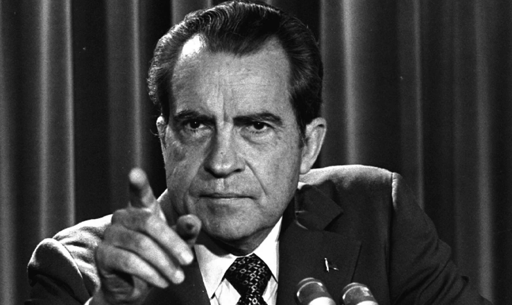 GoldTelegraph_'s tweet photo. HISTORY:

In 1944, the Bretton Woods system was created, which fixed the value of various currencies to the U.S. dollar. It was convertible to gold at a fixed rate to bring stability after the Great Depression and World War II.

After that,

In 1973, a new system based on freely floating fiat currencies replaced the Bretton Woods system for other global currencies​.

In August,

We will learn about BRICS, discussing the feasibility of introducing a common currency.

They have been discussing backing this common currency with gold and other commodities, which could potentially shield them from sanctions from the West.

On average international monetary systems last about 35 to 40 years before you have a reset.

The current system is in year 51.

Global debt currently stands at $305 trillion, and total debt in emerging markets hit a new record high of more than $100 trillion, around 250% of GDP.

We are living in very transformational times.