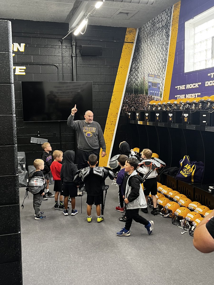 coach_elderm's tweet photo. The Avon Youth Football Camp is always one of the highlights of the summer!  Our future is bright! 🏈🦅 #TraditionDoesNotGraduate #ItsA… https://t.co/ZbcWdQmWd6