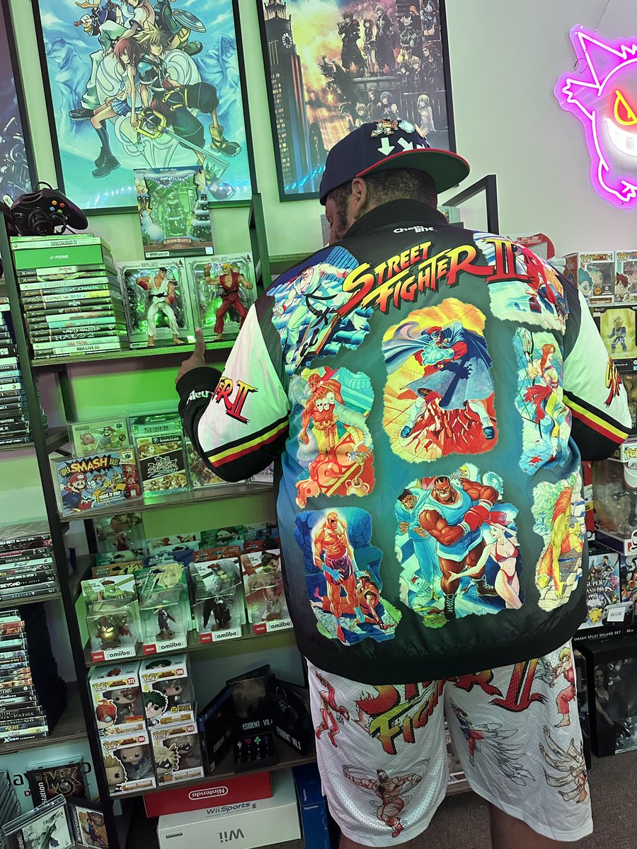 NotoriousLeeG's tweet photo. The #gamingtee #gamingshorts & #gamingjacket of the day goes to Street Fighter 2!!!! WE ARE LIVE ON TWITCH WITH #STREETFIGHTER6!!! Come join me on Twitch https://t.co/WlaHafOtPs We will be starting World Tour Mode today!! Come by for the shenanigans!! #twitch #capcom #capcomgames https://t.co/zElvP445uI