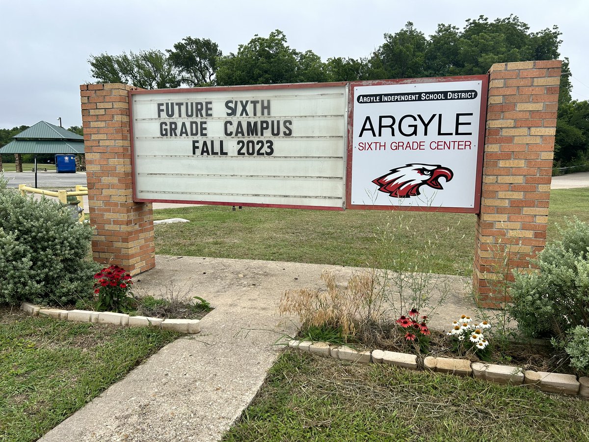 My time as a Carroll Dragon has come to an end. I will be forever grateful for my time at <a href="/EubanksDragons/">Eubanks Intermediate</a>. I’m beyond excited to be joining the Argyle family. Let’s go Eagles! 🦅