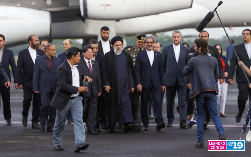 #Nicaragua

📌  El Presidente de Irán ya se encuentra en tierras nicaragüenses acompañado por una comisión de alto nivel representativo. 🇳🇮🇮🇷