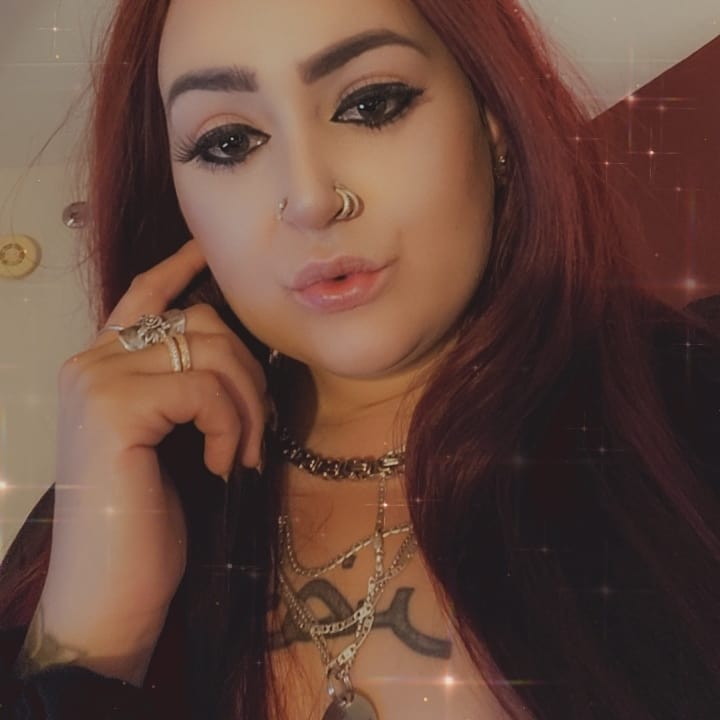RedRose0815's tweet photo. Dm me to add me on Phub 🥰👄🫦 https://t.co/vKG2G8E35i