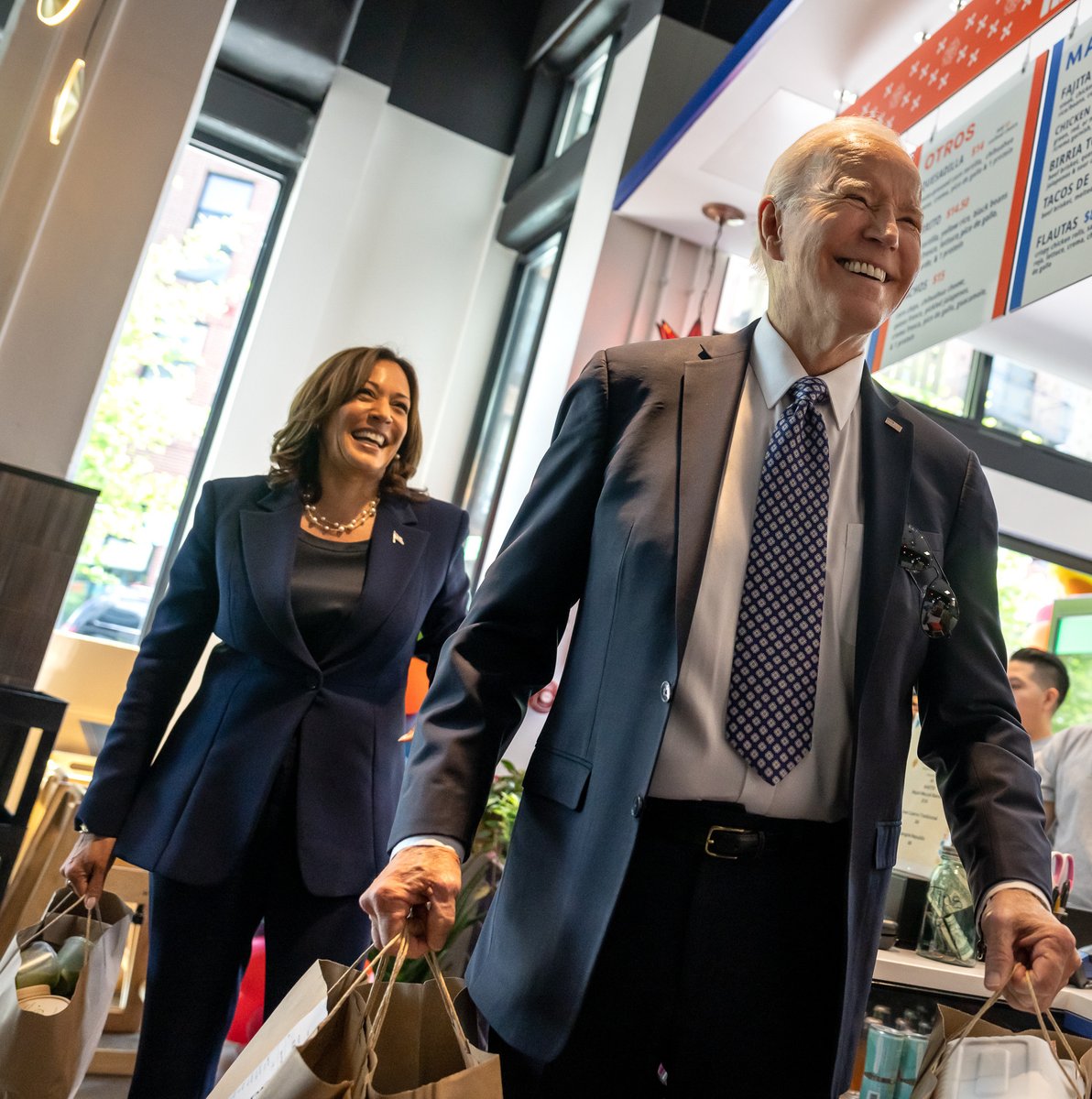 Kamala Harris tweet media