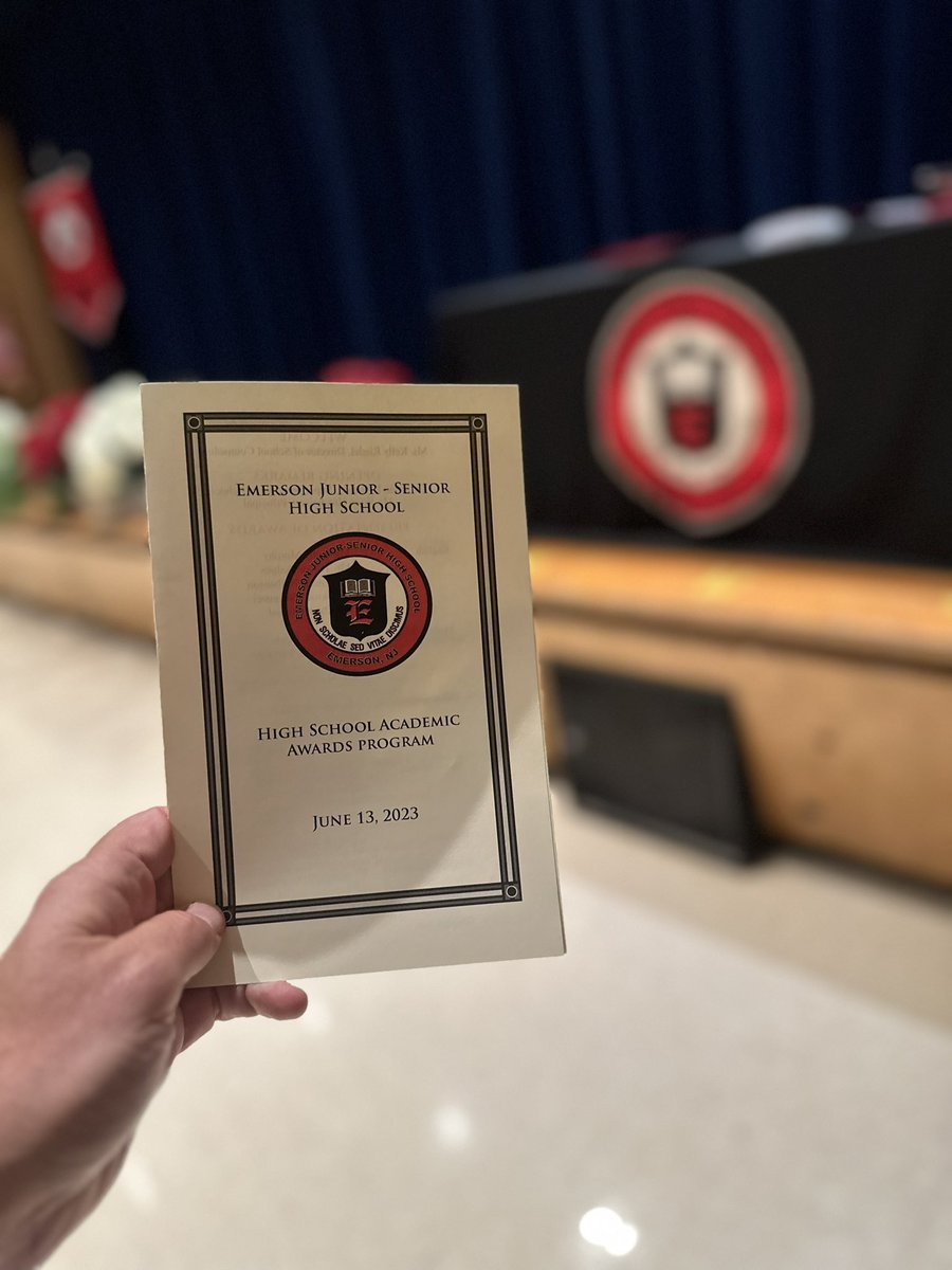 EmersonSupt's tweet photo. Congratulations to all! #GoCavos https://t.co/2UD8D2w8aC