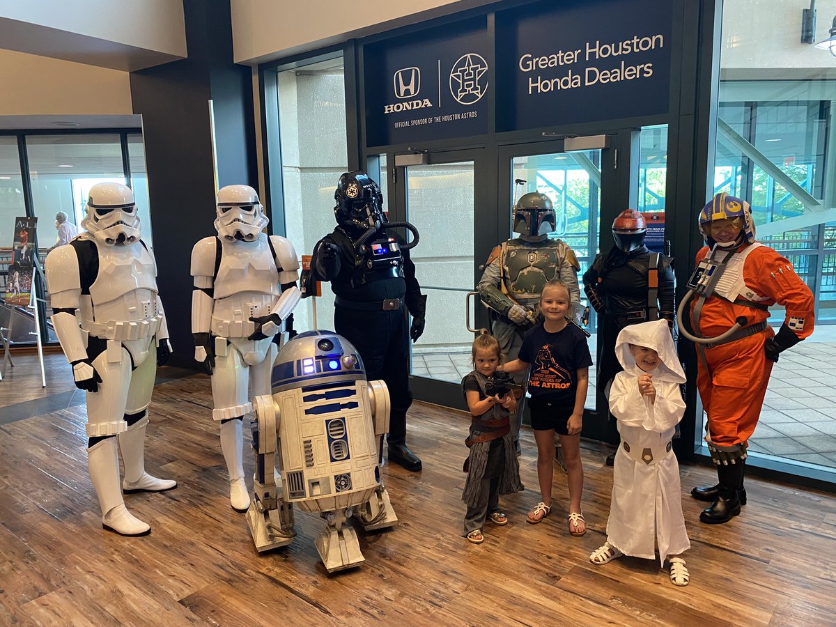 My girls always love @starwars night at the @astros game. #Ready2Reign #StarWars #StarWarsNight