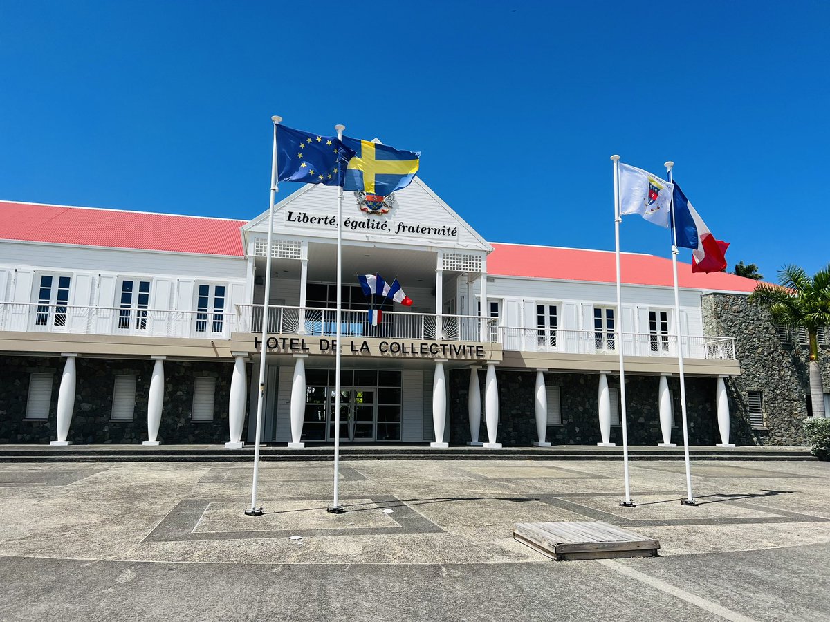 4ème jour sur l’île et Jour 2 de la mission : Decouverte d’un projet structuré et ambitieux avec une équipe (#STIS977 + COLLECTIVITÉ TERRITORIALE SAINT-BARTH #COMSTBARTH) hyper impliquée, créative et volontaire. Un plaisir de bosser dans ce contexte!