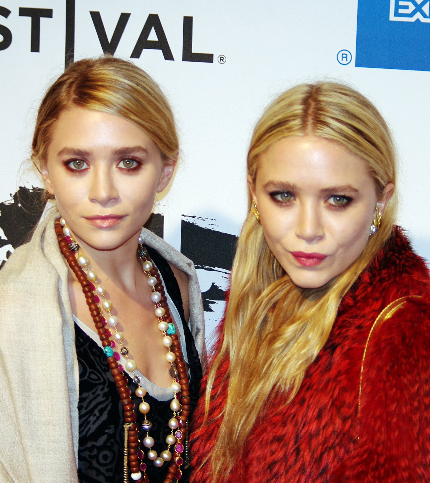 Happy 37th Birthday Mary Kate And Ashley Olsen 