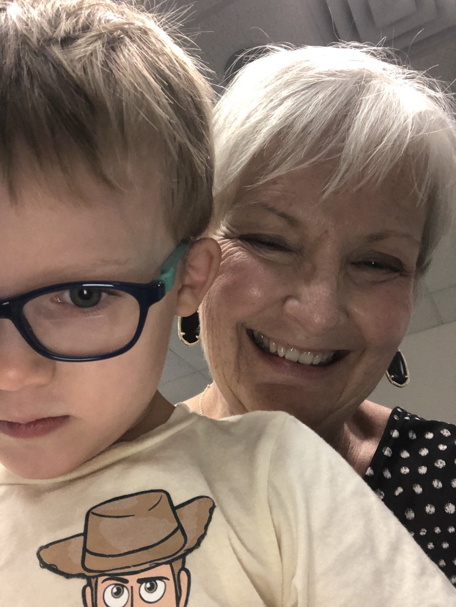 JaneRose50's tweet image. Thanks, ⁦@ColleyvilleLib⁩ for another great day! #owen #love 📚 ⁦@DallasZoo⁩