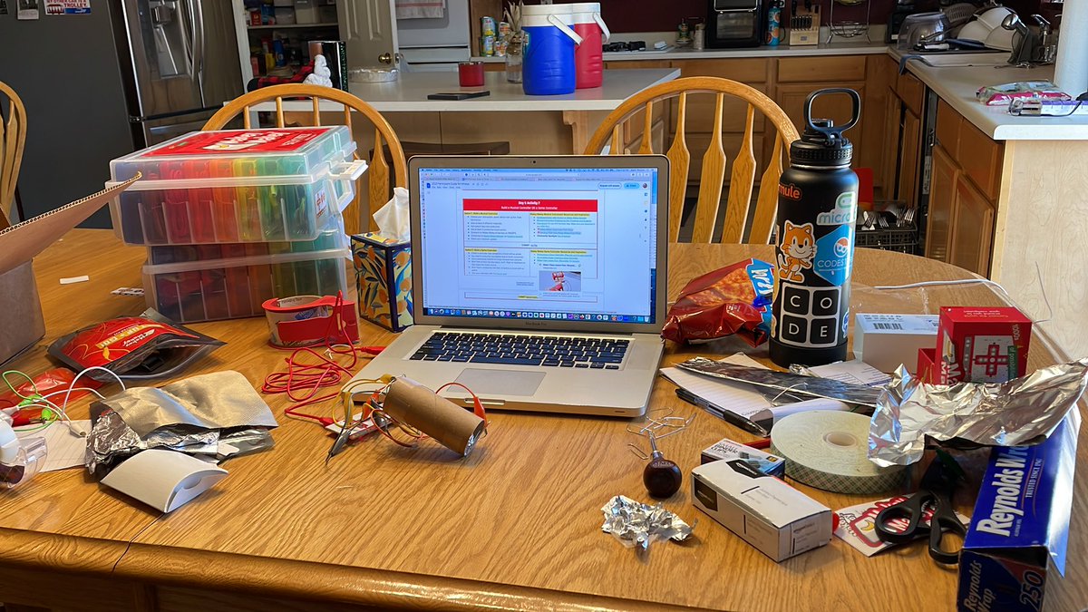 Day 1 of @InfyFoundation @makeymakey done. Can you tell I had lots of fun? @gravescolleen