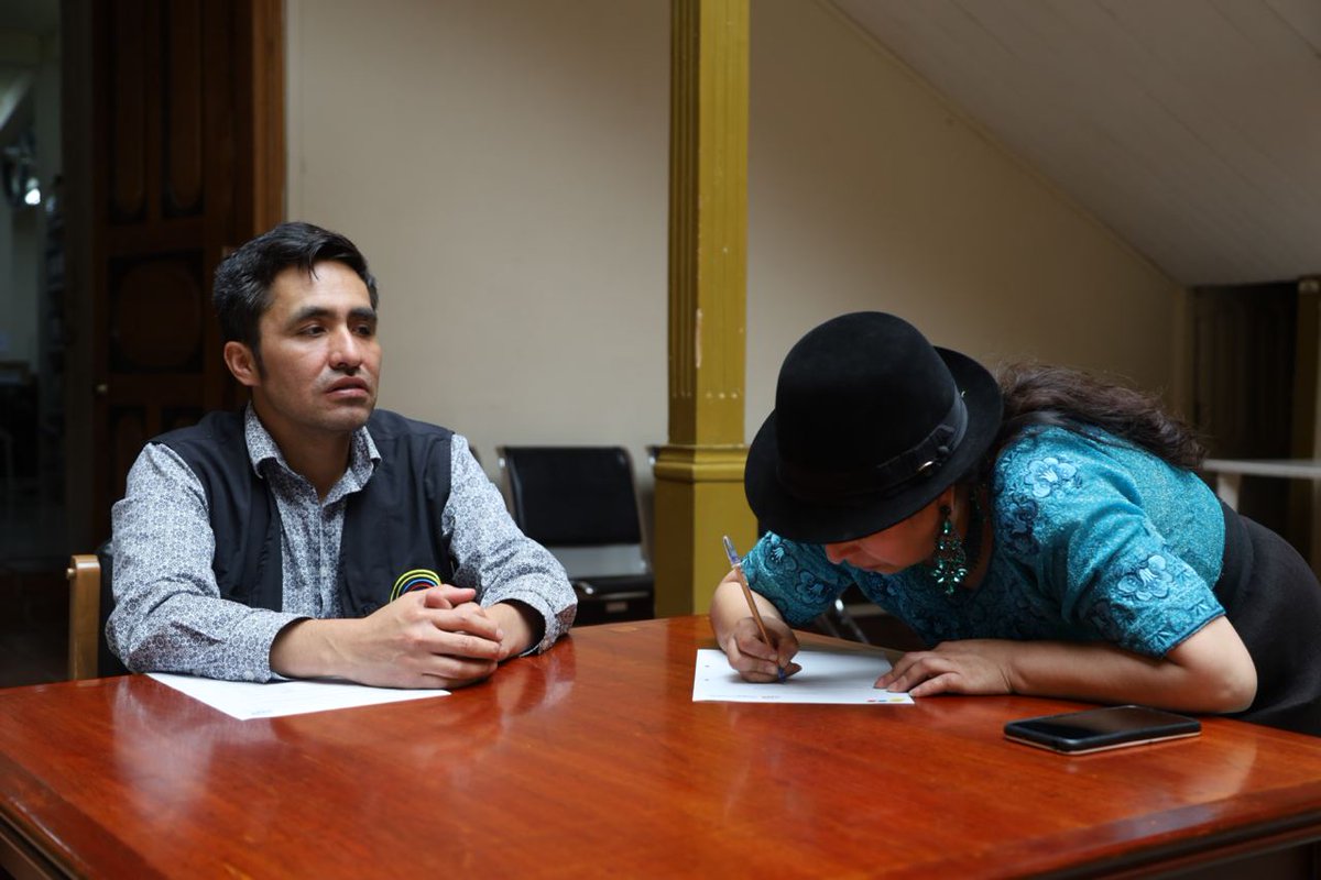 cnegobec's tweet photo. ATENCIÓN ⏱️ | A escala nacional 🇪🇨 nuestros funcionarios a través de las Mesas de Asistencia Técnica, dan soporte a los movimientos y organizaciones políticas en la 📝 Inscripción de Candidaturas.

⚠️ ¡El plazo vence hoy, 13 de junio a las 23h59!

#EleccionesAnticipadas2023Ec 🗳️ https://t.co/N0GSKPcyH2