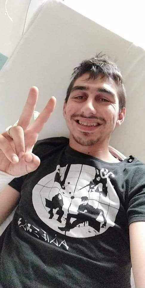 _VivaPalestina_'s tweet image. ΔΟΛΟΦΟΝΗΘΗΚΕ 

στις 14 Ιουνίου του 2020

από την ελληνική αστυνομία 

και πέθανε ένα μήνα αργότερα στο 

δωμάτιο του. 

ΔΕΝ ΞΕΧΝΑΜΕ

ΔΕΝ ΣΥΓΧΩΡΟΥΜΕ 

#Βασιλης_Μαγγος