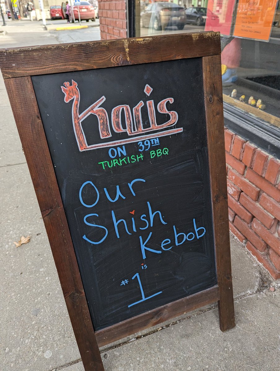 W 39th St. District tweet media